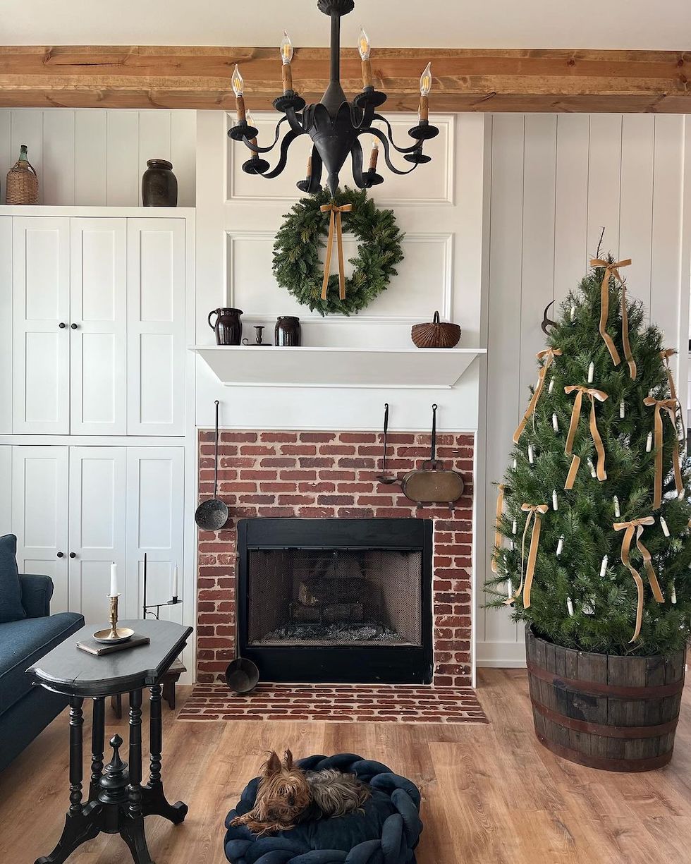 Lovely Christmas Decor Inspiration: Sunday Strolls & Scrolls