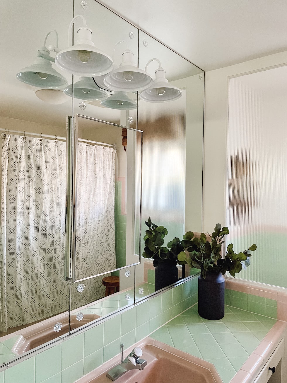 7 Updates to Our Vintage Mint Green and Pink Bathroom (and redefining home goals!)