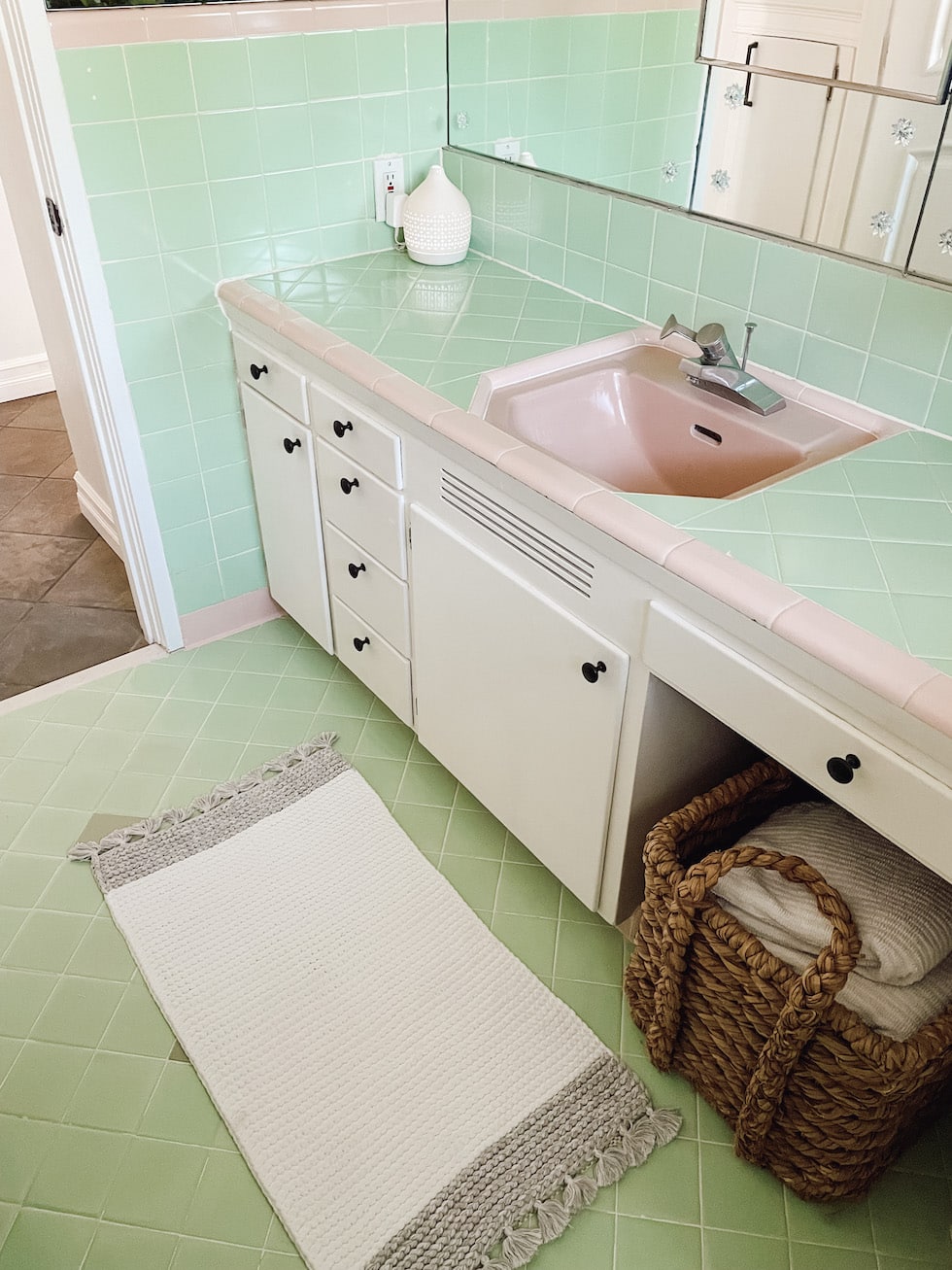 7 Updates to Our Vintage Mint Green and Pink Bathroom (and redefining home goals!)