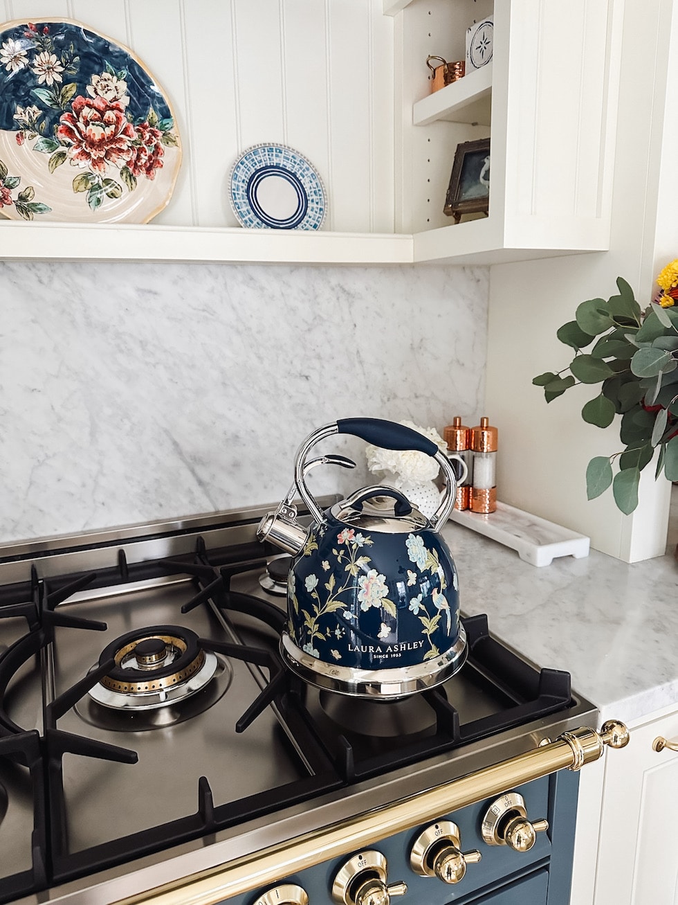 Refreshing My Home for "Almost Spring": Early Spring Decorating