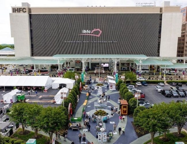 Andmore packs spring market with ample chances to learn and socialize